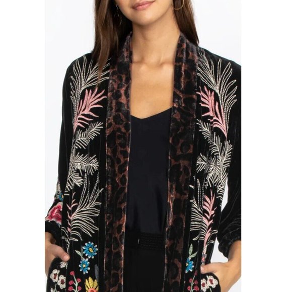 Johnny Was Tiarei Velvet Bishop Sleeve Kimono Coat Floral Embroidery Black New - Picture 10 of 15